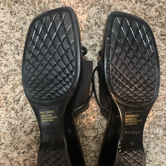 Partners Brand Women's Black Fabric Sandals Size 10 - Picture 5 of 6